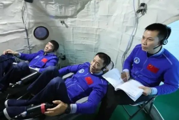 航天员返回地球后为什么要隔离？