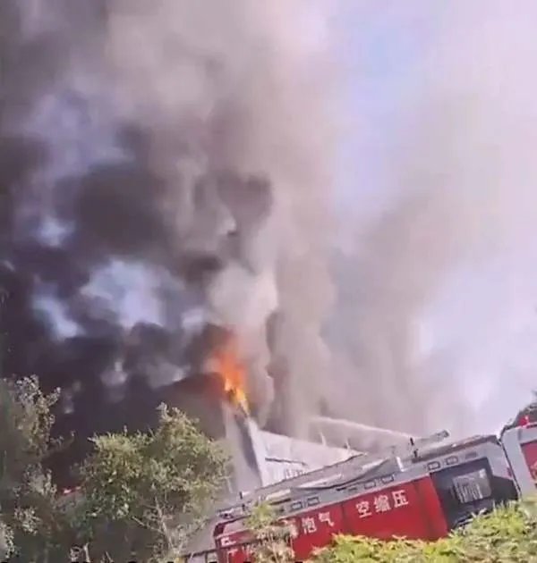 吉林长春“7·24”重大火灾事故已造成15人死亡，谁该为此次事故负责？