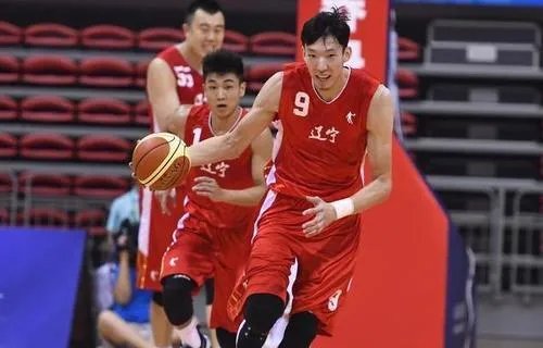 宣布退出2021-2022赛季CBA联赛，周琦加盟辽篮可能性有多大？