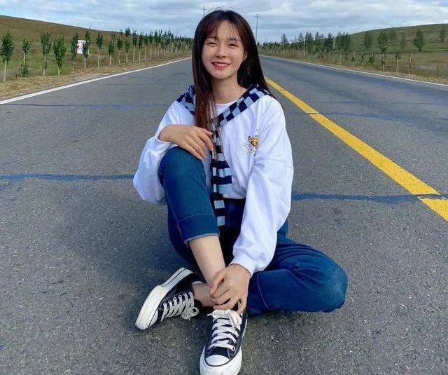 粉笔网张小龙发视频吐槽沈梦辰，沈梦辰对此有何回应？