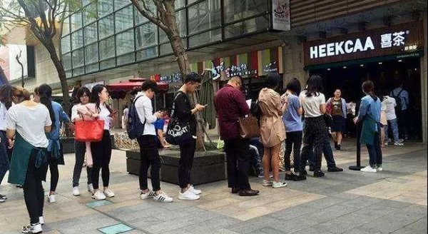 什么样的城市才能产生排队经济现象？