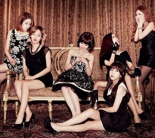 t-ara成员左乳曝光 成员智妍写真照片十分性感