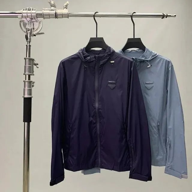 普拉达的服装风格是什么？