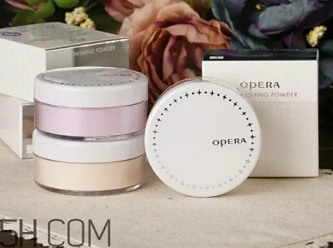 有哪些品牌名气大却不好用的彩妆产品？如何选择适合自己的化妆品？