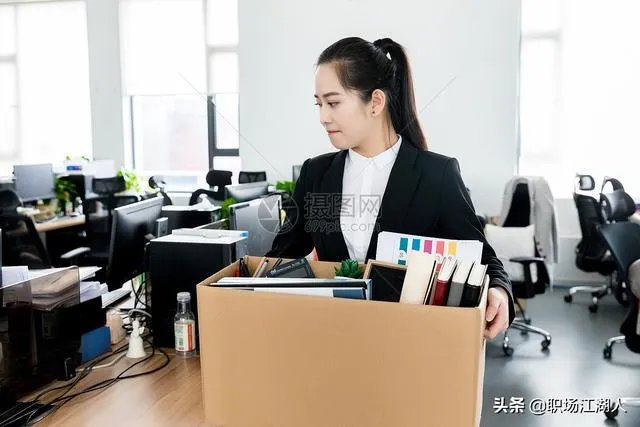 和同事稍微透露了离职意愿怎么办,但又没决定走?