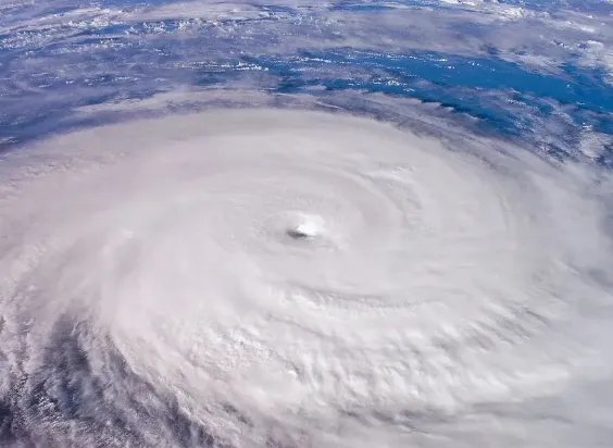 台风蔷薇持续北移，对民众出行是否造成了直接影响？