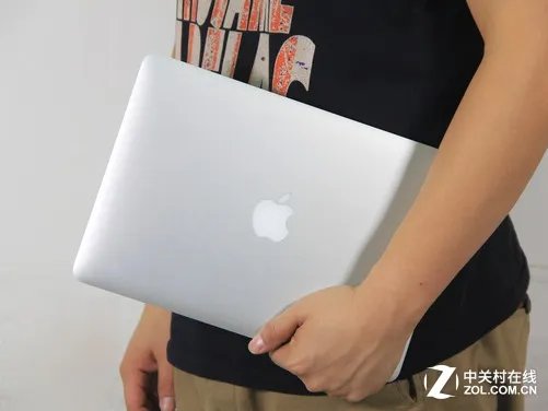13英寸顶配RMBP 苹果ME866行货11400元
