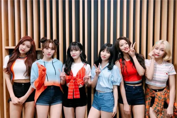 韩国十大女团排行榜：f(x)上榜，都是红遍亚洲的团体