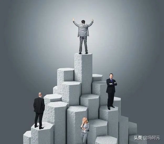 职场晋升，是看能力还是看PPT？