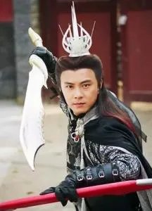 张卫健有很多经典电视剧,有人说他演技非常好,有人说他演什么都是一个样,你怎么看?