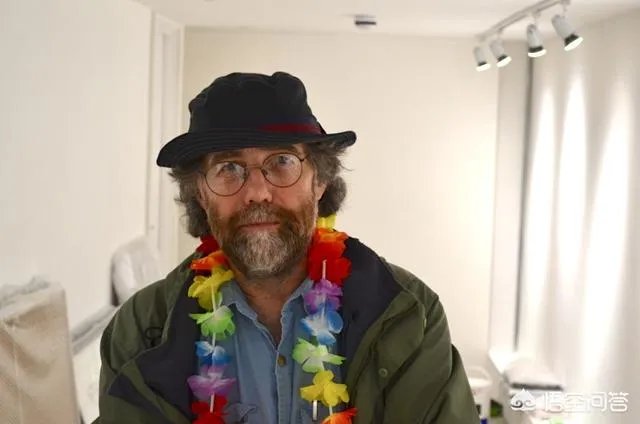 有哪些擅长以地铁为场景拍照的摄影师？