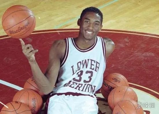 科比入选费城体育名人堂 曼巴精神激励着无数人