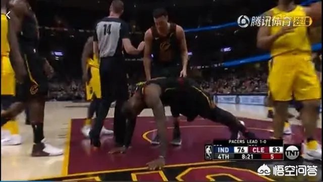 G2末节詹姆斯上篮被萨博尼斯放倒,恶意犯规,怎么看?