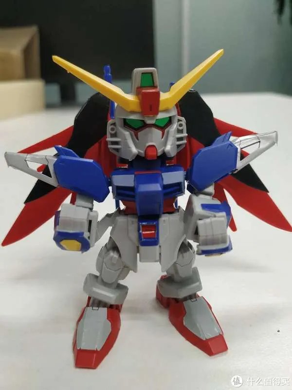 万代 SD 命运敢达 首晒科普：我是敢达（Gundam），高达的中文名