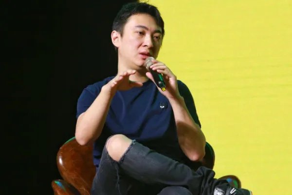 鞠婧祎颜值逆天被人不断模仿，为何还是黑料多多？