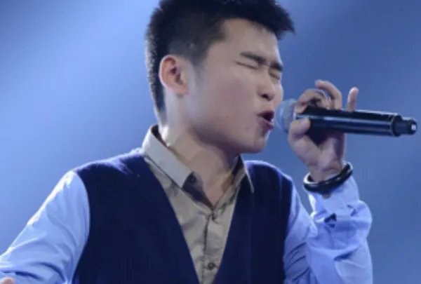 我最亲爱的谁唱的好听