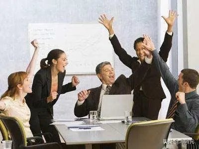 职场晋升，是看能力还是看PPT？