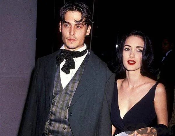 薇诺娜·瑞德年轻时超漂亮，强尼德普和薇诺娜什么原因分手