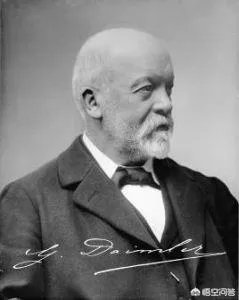 戴姆勒和奔驰是什么关系？