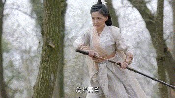 《新倚天屠龙记》慢镜头手法和《西游记后传》一个动作放三遍手法有什么看点？