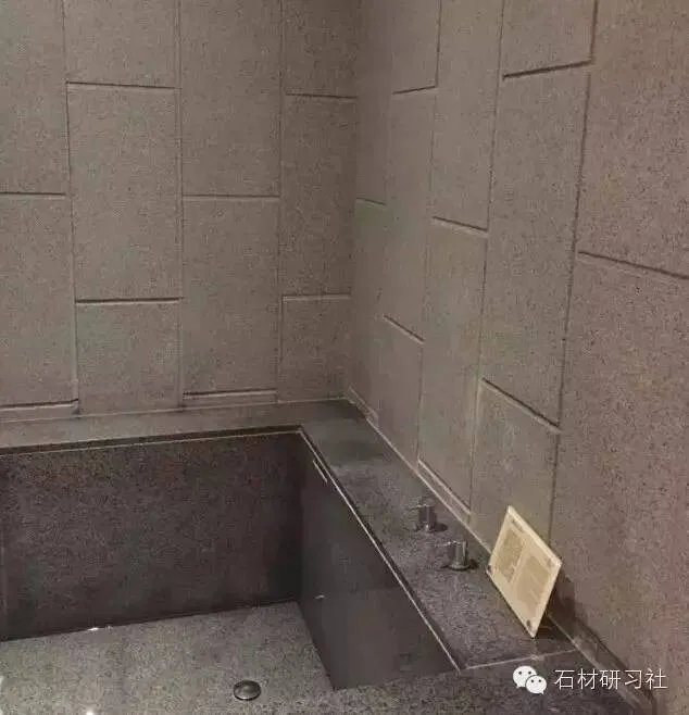 G654芝麻黑石材装饰应用案例