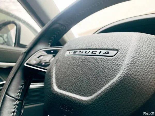 【媳妇当车模】我的星的我伴！ 高清大图来袭！！！