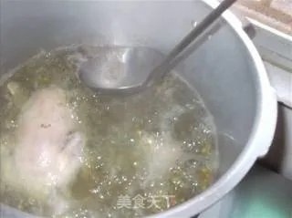 清热解毒 乳鸽绿豆汤