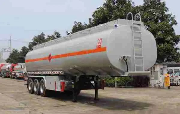 槽罐车和油罐车区别？