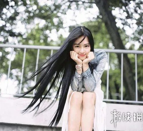 武大女神黄灿灿又整？打了两斤的苹果肌到底是什么鬼