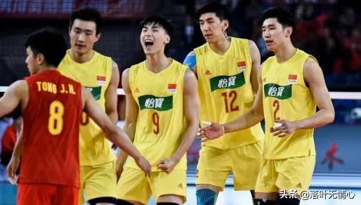 中国男排0:3完败伊朗仍晋级半决赛，如何评价两队全方位差距？