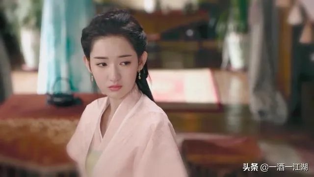 《长安少年行》里沈依依明明答应替沈蝶衣出嫁,为何后来逃婚?