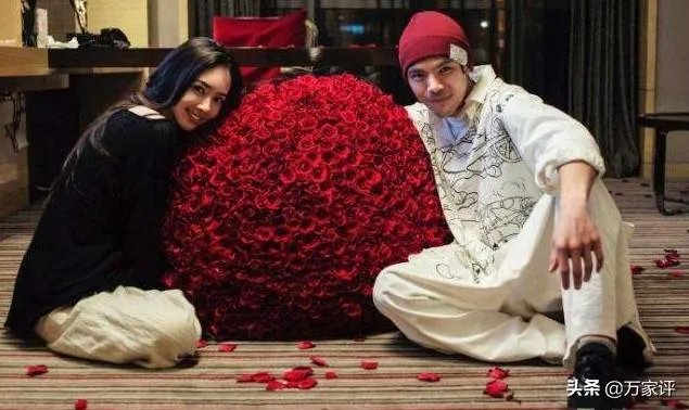 如何看待向佐和郭碧婷的恋情，你觉得他们般配吗？