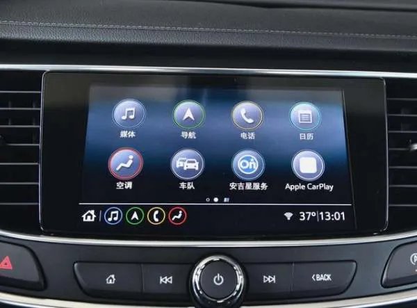 不到22万的中大型轿车，入门版的别克君越，配置够用吗？