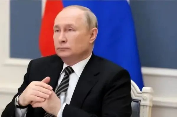 俄乌冲突持续不断，到底何时才能结束？战争带来的损失，何时才能平复？