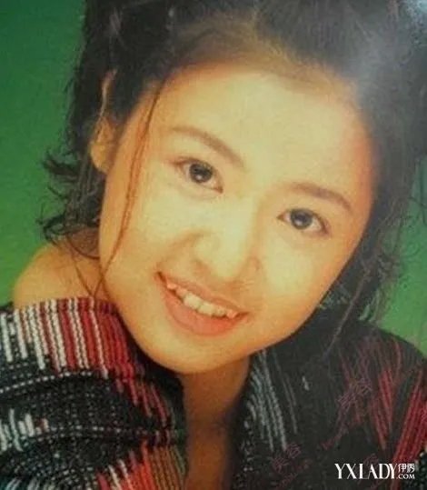 网友爆林心如整容前丑照图林心如否认整形