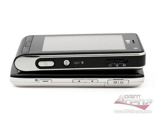 8百万拍照3D界面胜KM900e LG GC900评测