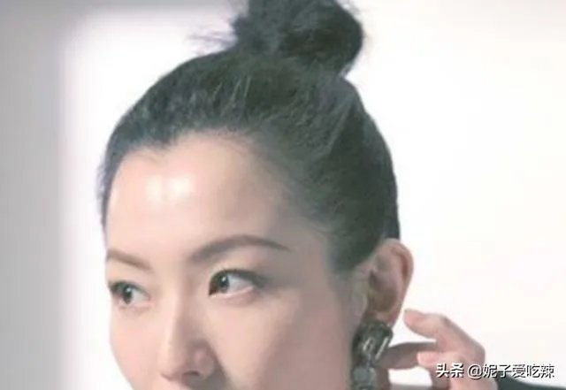 适合各种脸型额头高发型设计？