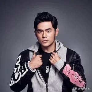 有人说周杰伦演唱会的质量越来越低,对此你怎么看?