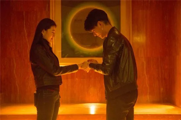 百亿未婚夫否认婚讯