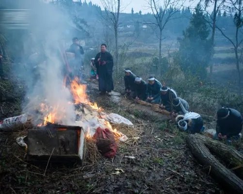 记录湘西土家族神秘葬礼 看完震惊（组图）