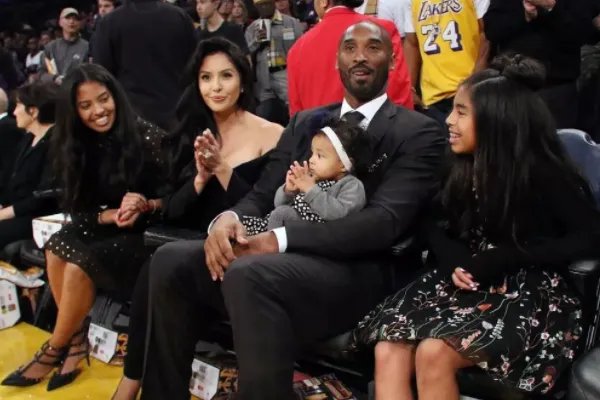 瓦妮莎和马龙是怎么回事？