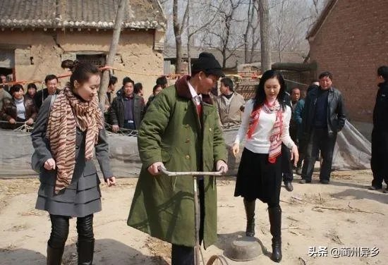 最近，朱之文入住了头条，想问问大家对其入住头条有什么看法？