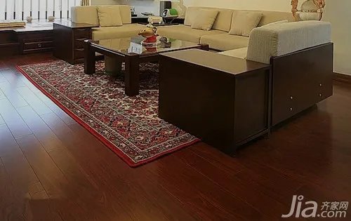 龙叶地板怎么样 龙叶地板官网价格