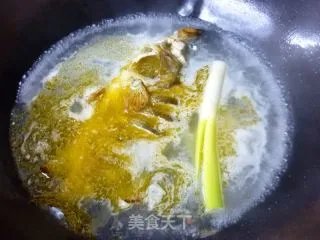 上汤秧草鳜鱼