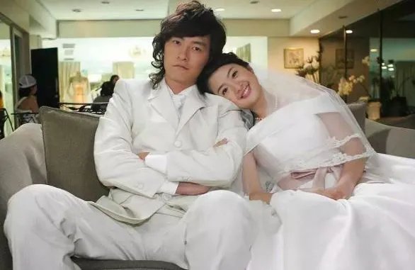 怎么评价一吻定情？