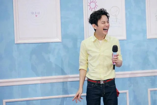 何炅为什么自责？这事你怎么看？