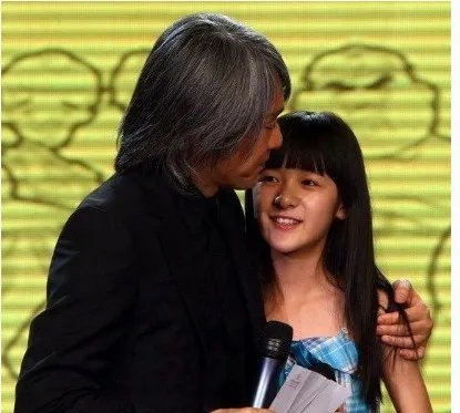 揭秘徐娇的男朋友是谁 cosplay照吓死人