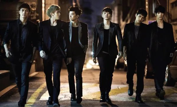 这张是2PM那个MV里面的?急求