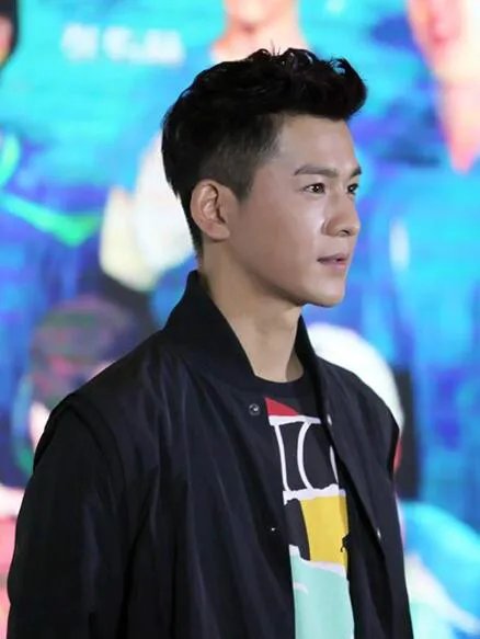 中韩梦之队乔振宇肌肉曝光  颜值男神遭队友排挤被讽