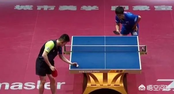 中公赛男单焦点赛,张本智和气势汹汹4-1击败黄镇廷晋级4强,全程怒吼!你怎么看?